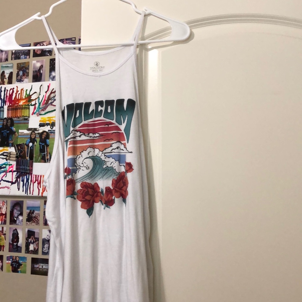 Volcom tank top